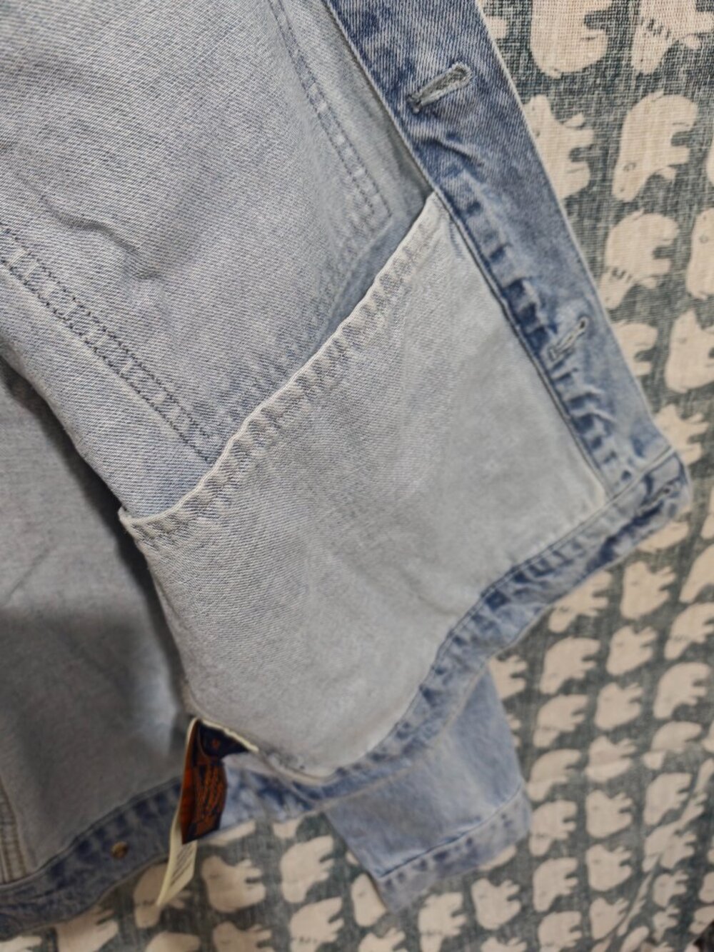 Louis Vuitton Light Blue Destroyed Monogram Denim Jacket Unisex - Picture 6 of 11